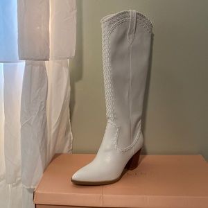 Brand New White cowboy boots size 10
